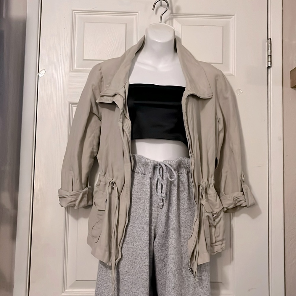 Darjoni Linen Blend Beige Lightweight Cropped Cargo Utility Technical Jacket